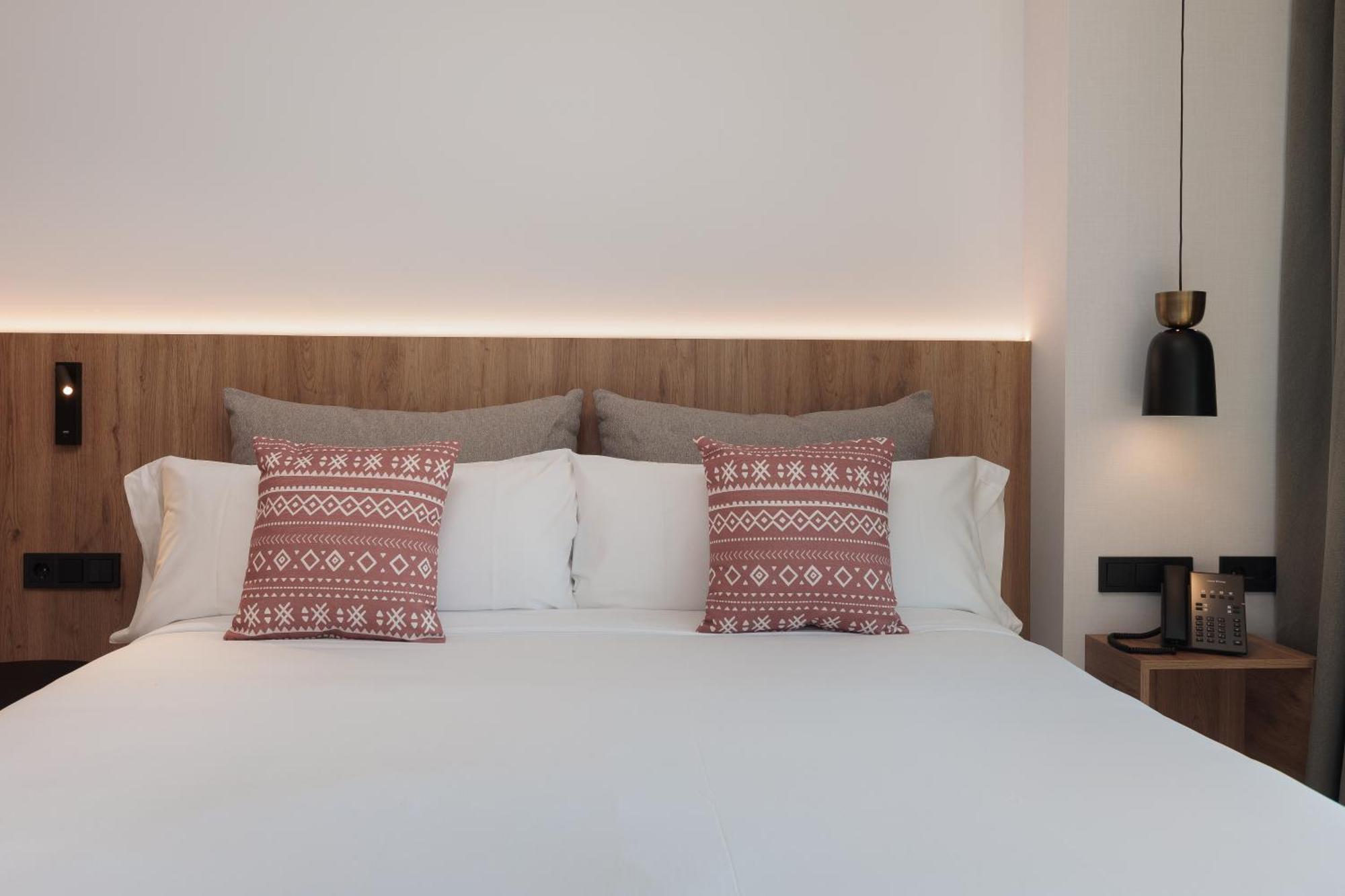 Tembo Barcelona Hotel Sant Adria de Besos Luaran gambar